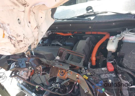 2023 Honda Cr-V Hybrid Sport Touring z USA, uszkodzony, nr VIN 7FARS6H95PE009784